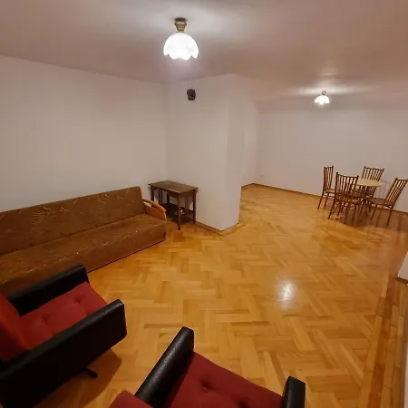 Na Uboczu 3 2 Lazienki I Taras Cracovia