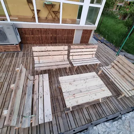 Βίλα Na Uboczu 3 2 Lazienki I Taras *