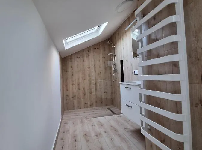 Na Uboczu 3 2 Lazienki I Taras Villa