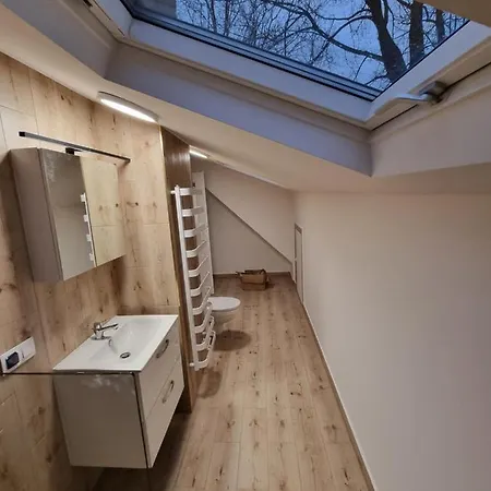 Na Uboczu 3 2 Lazienki I Taras Villa Krakau